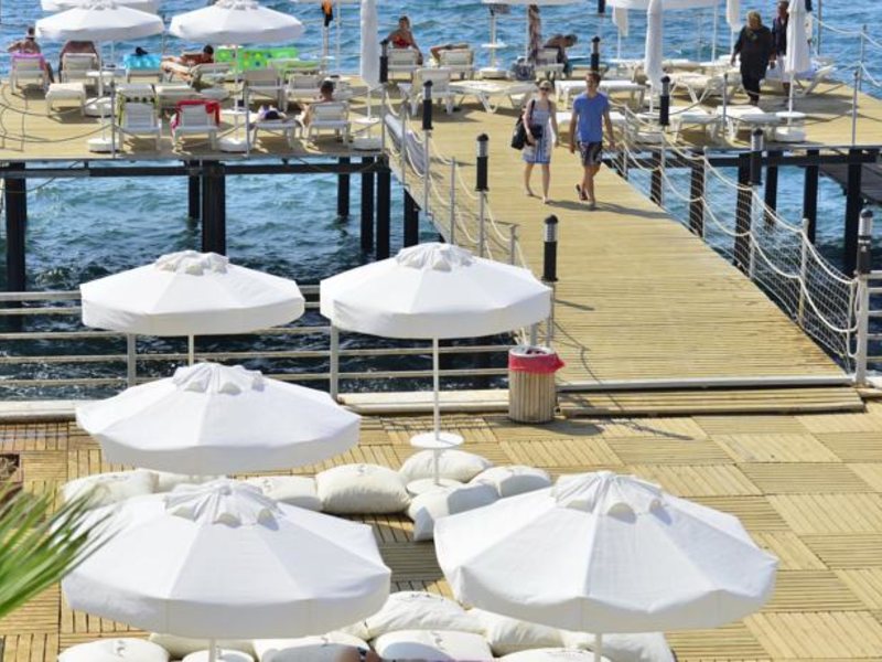 White City Resort & Spa 59253