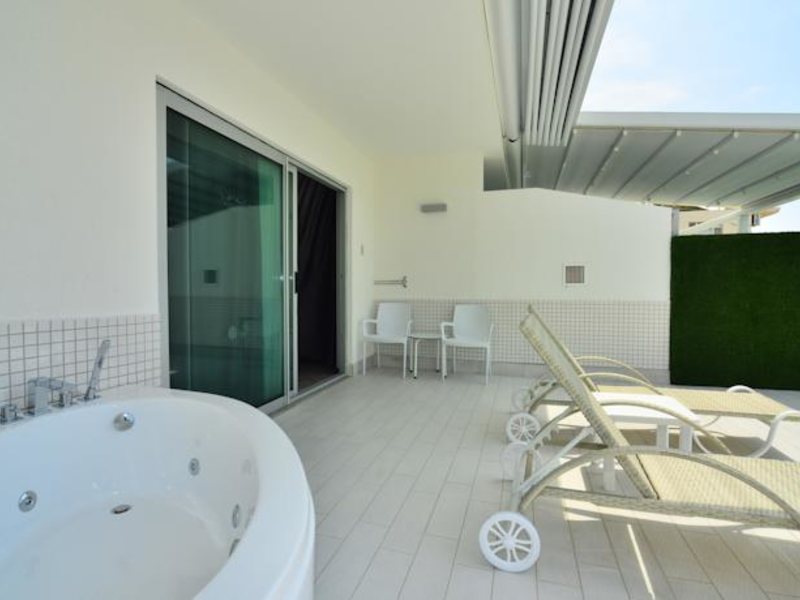 White City Resort & Spa 59277