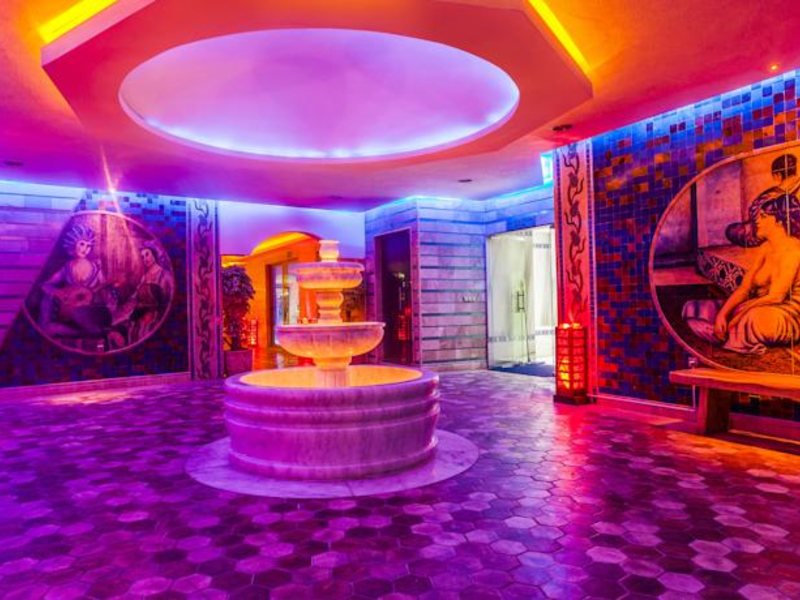 White Gold Hotel  161643