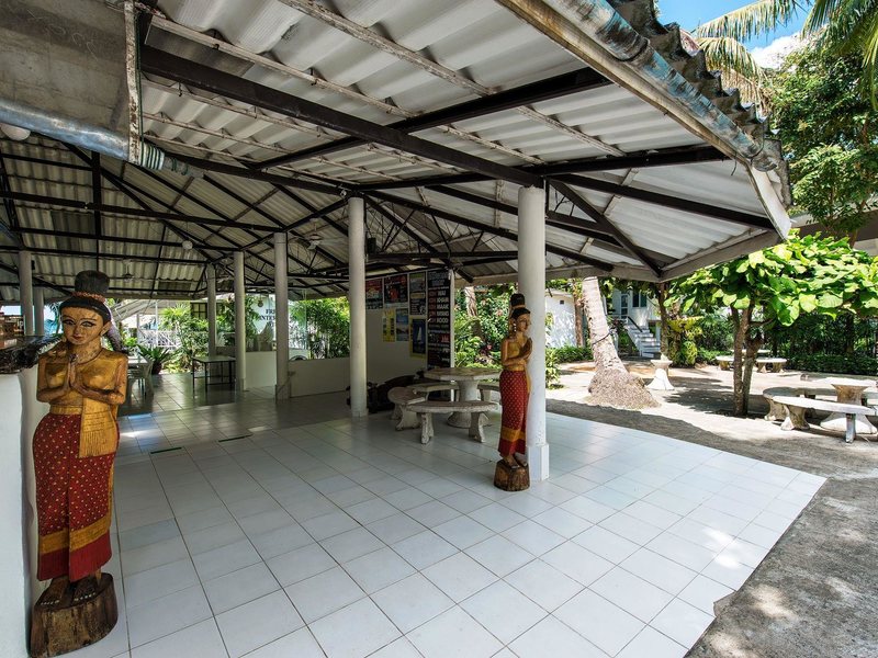 White House Bailan Resort 213168