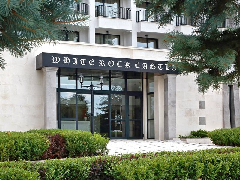 White Rock Castle  174199