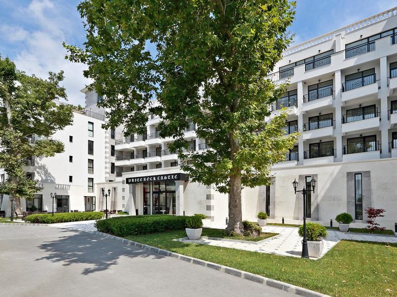 White Rock Castle  174200