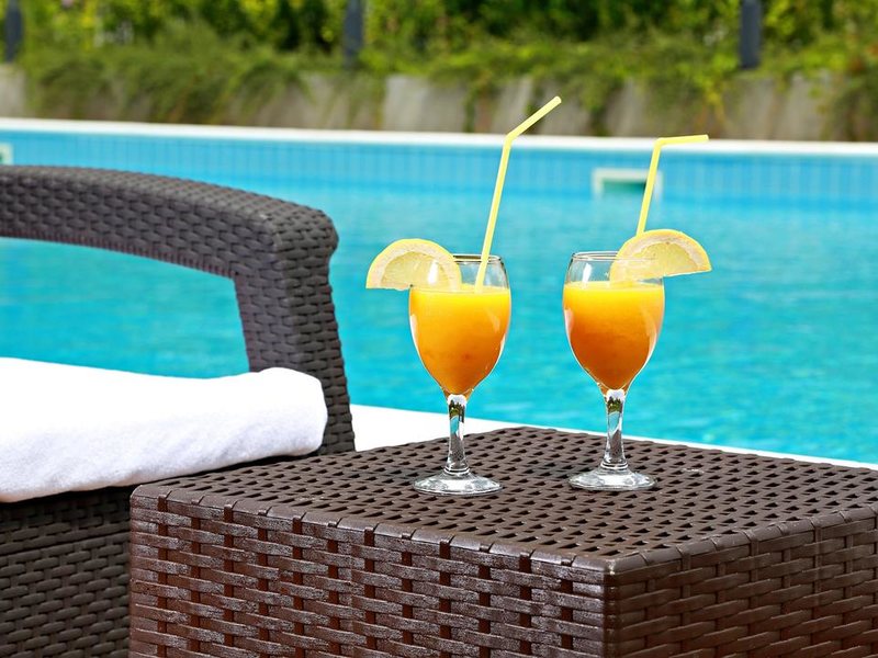 White Rock Castle  174209