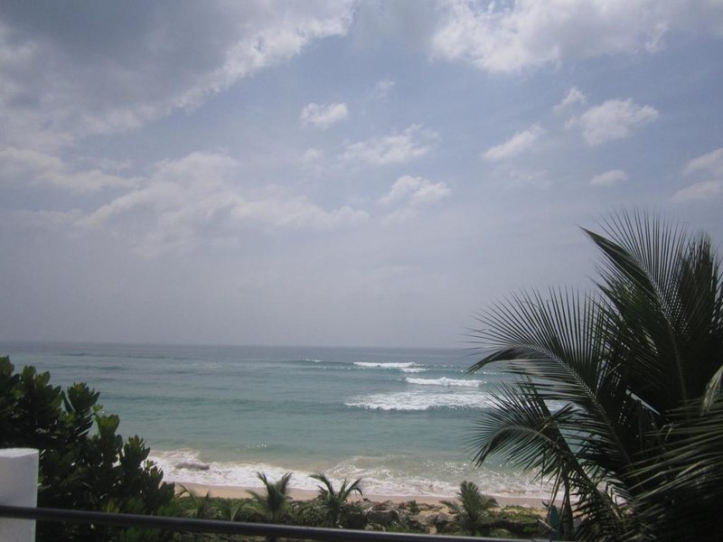 White Surfing Beach Resort 194912