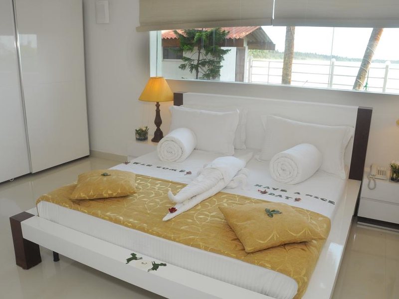 White Villa Resort 108950