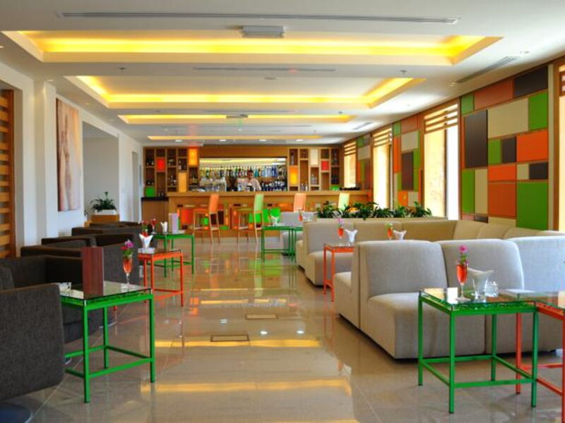 Winter Valley Warwick Resort & Spa 120198