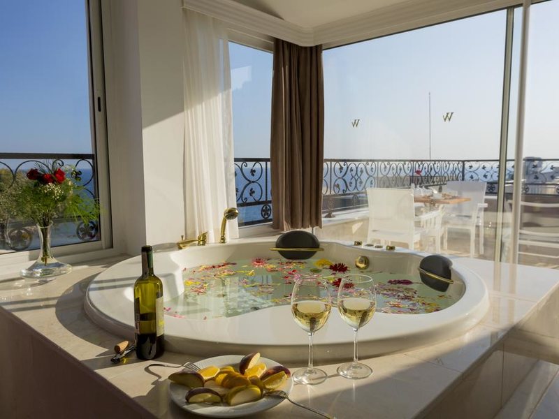 Wise Boutique Hotel & Spa  303294