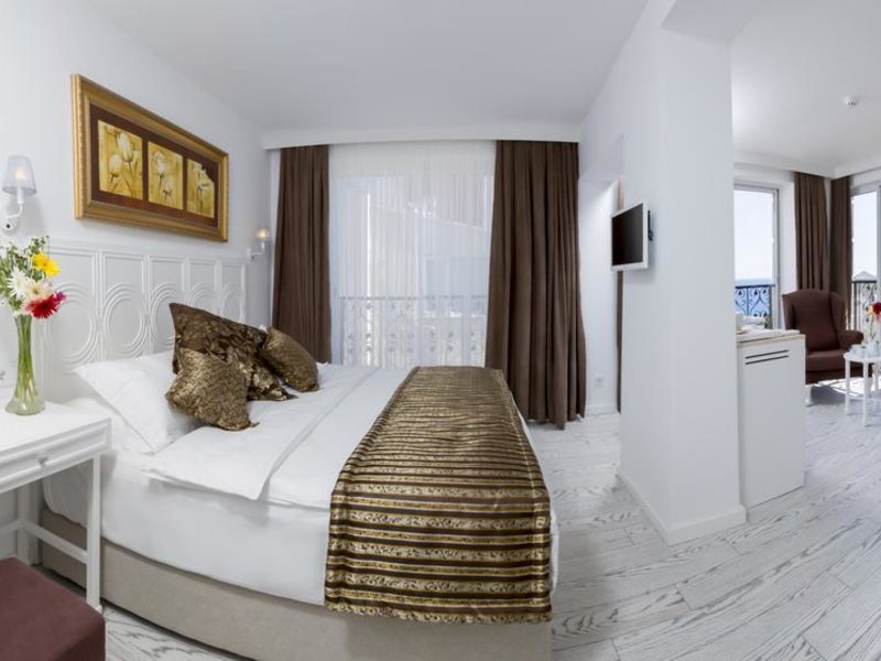 Wise Boutique Hotel & Spa  303304