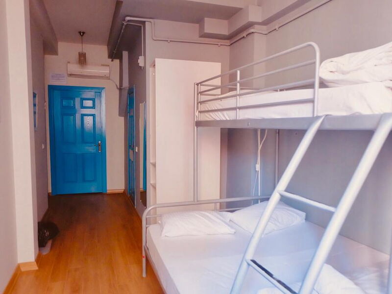 World House Hostel 281205
