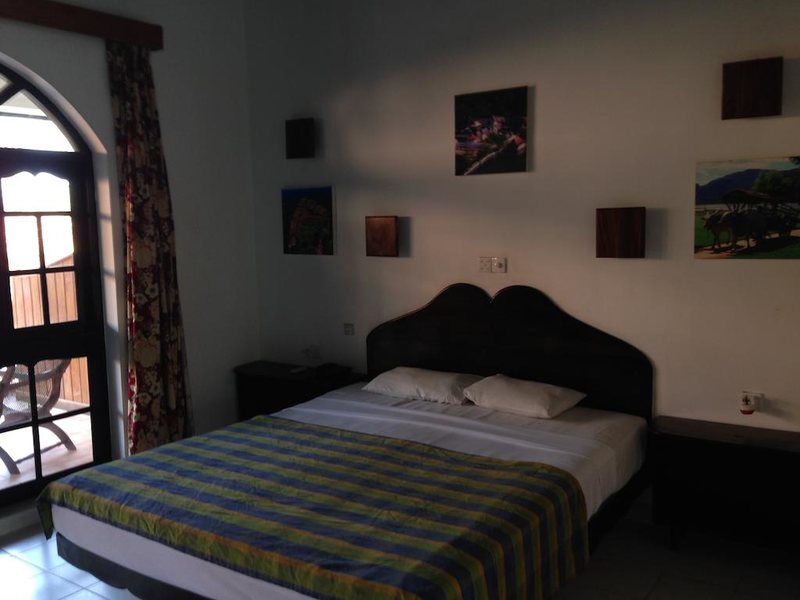 Wunderbar Beach Hotel 109058