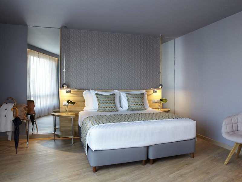 Wyndham Grand Athens 220621