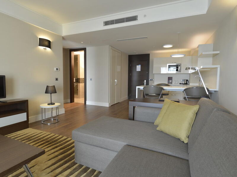 Wyndham Grand Istanbul Europe 244540