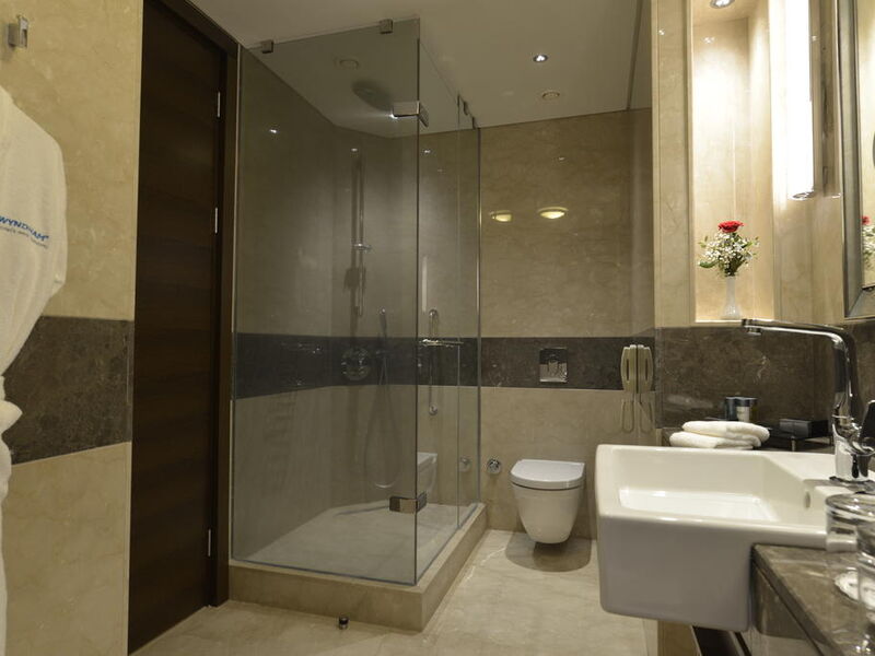 Wyndham Grand Istanbul Europe 244541