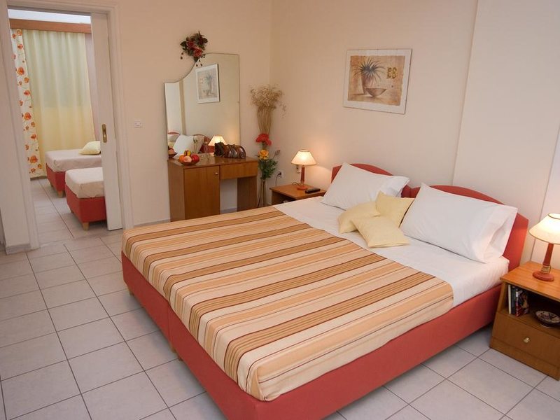 Xenios Theoxenia Hotel  (ех 285504