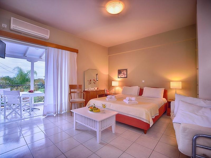 Xenios Theoxenia Hotel  (ех 285509