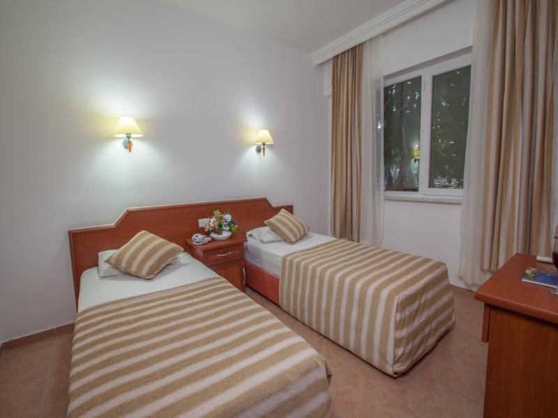 Xeno Eftalia Resort 32618