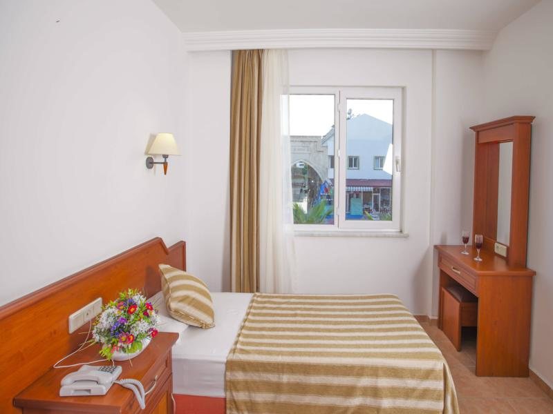 Xeno Eftalia Resort 32627