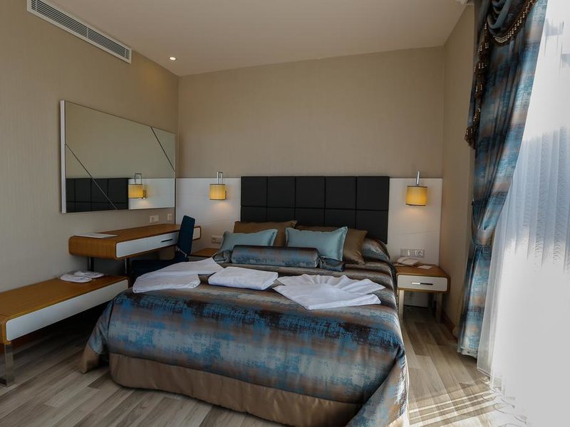 Xoria Deluxe Hotel 278007