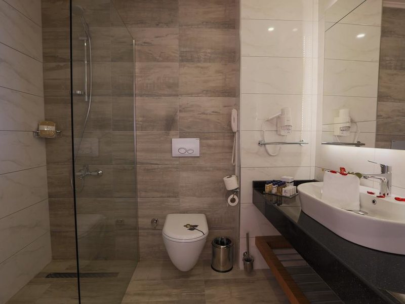 Xoria Deluxe Hotel 278015