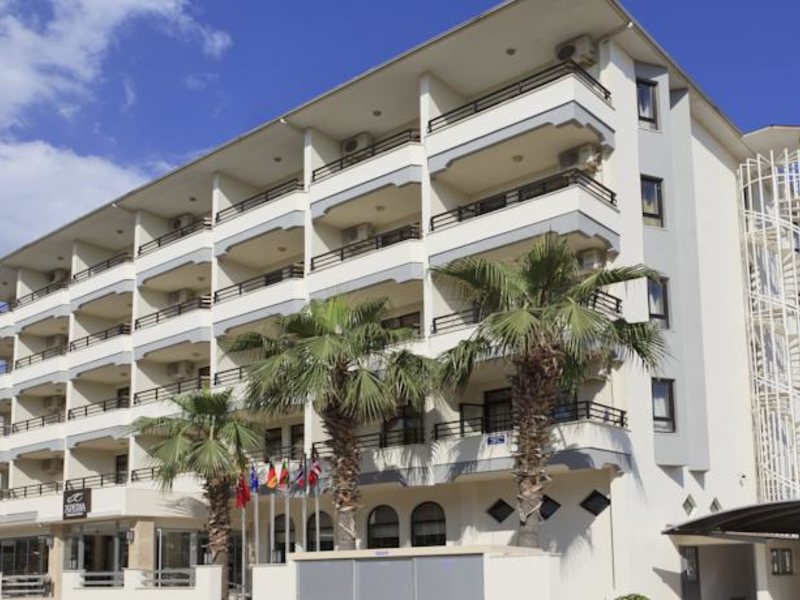 Xperia Kandelor Hotel 105907