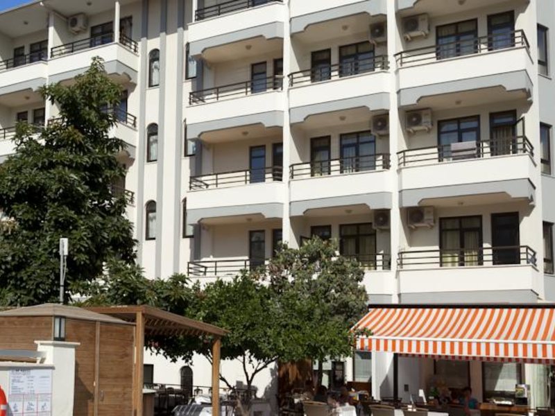 Xperia Kandelor Hotel 105916