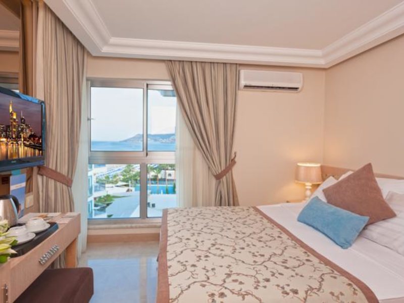 Xperia Saray Beach Hotel 105950