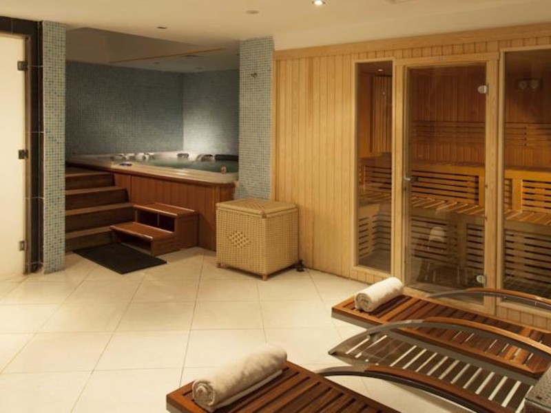 Xperience Sea Breeze Resort 130000