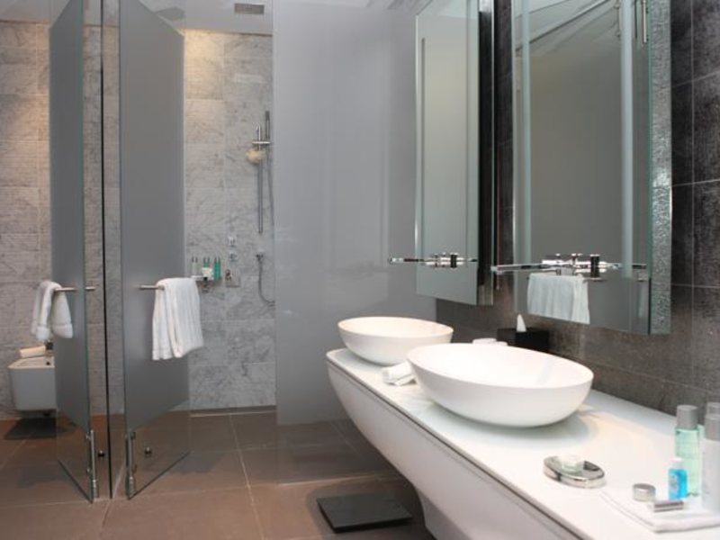 Yas Hotel Abu Dhabi (ех 49837