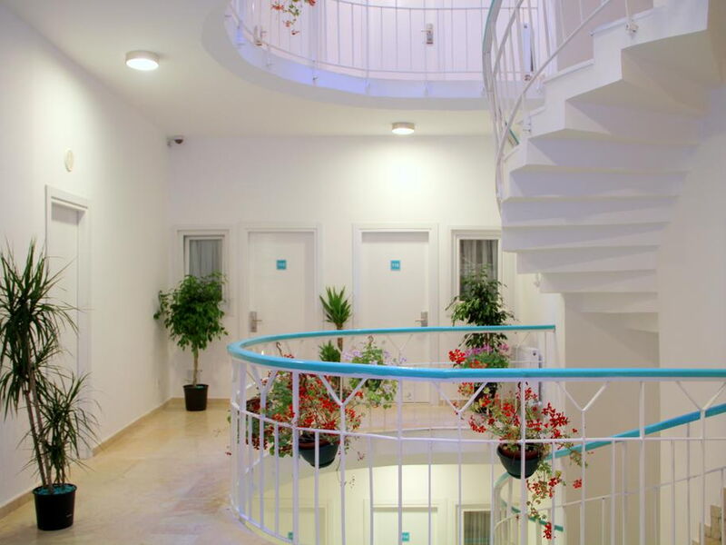 Yazar Hotel 244618