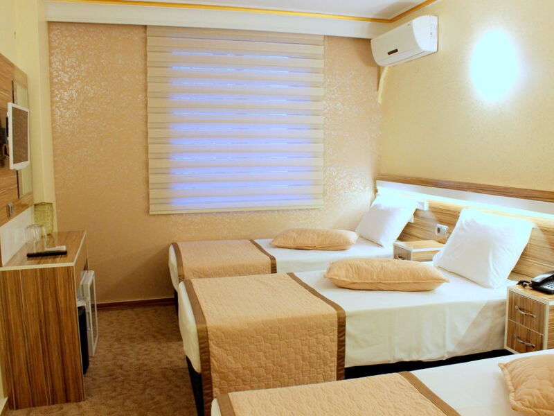 Yaztur Hotel 303027