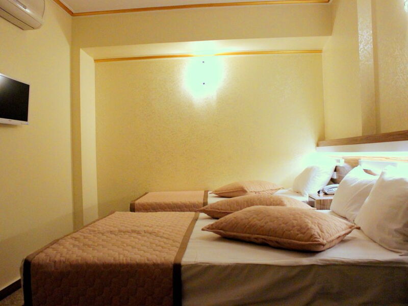 Yaztur Hotel 303031