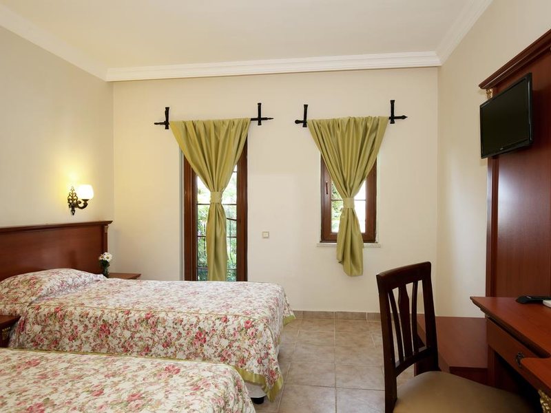 Yel Holiday Resort 277692