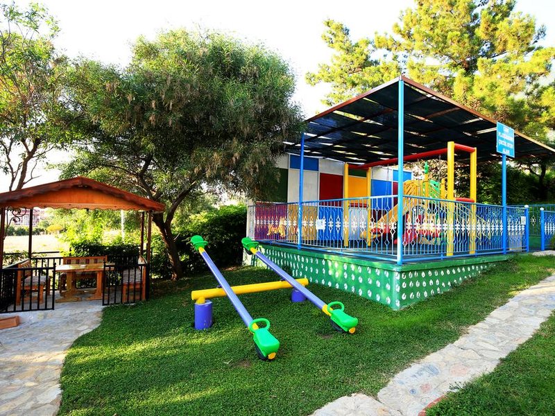 Yel Holiday Resort 277696