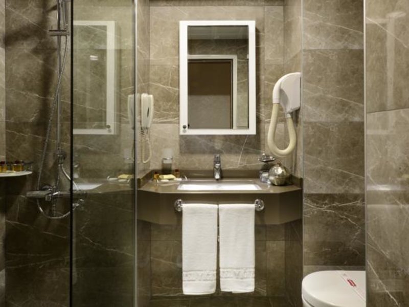 Yigitalp Hotel 106010