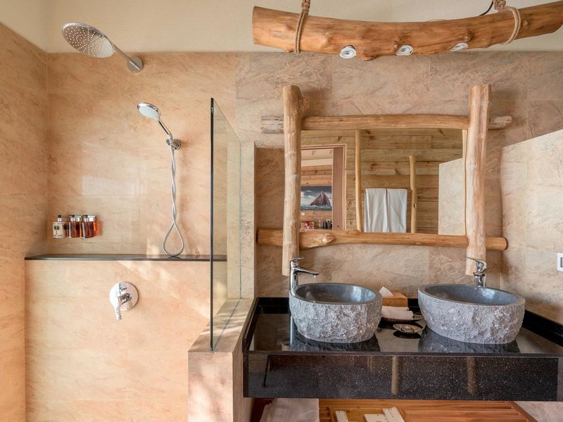 You & Me Maldives 324457