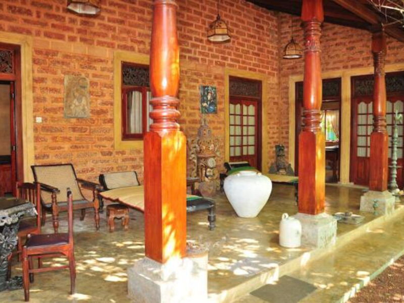 Ypsylon Beach Hotel 106986