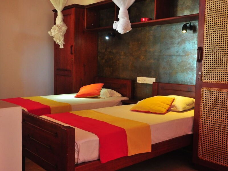 Ypsylon Beach Hotel 106988