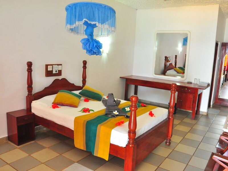 Ypsylon Beach Hotel 106991