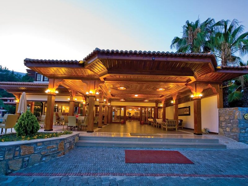 Yucelen Hotel 191021