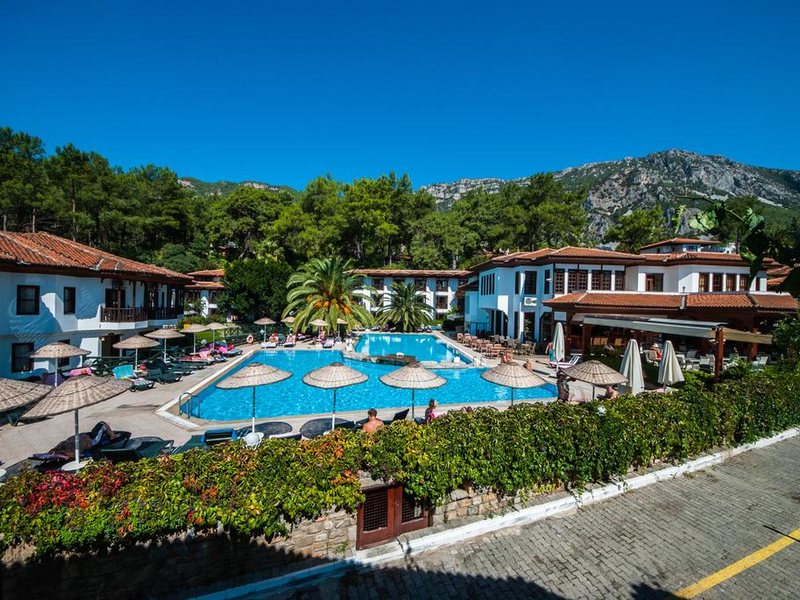 Yucelen Hotel 191026