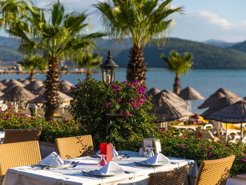 Yucelen Hotel 191028