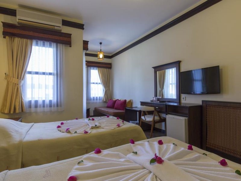 Yucelen Hotel 191053