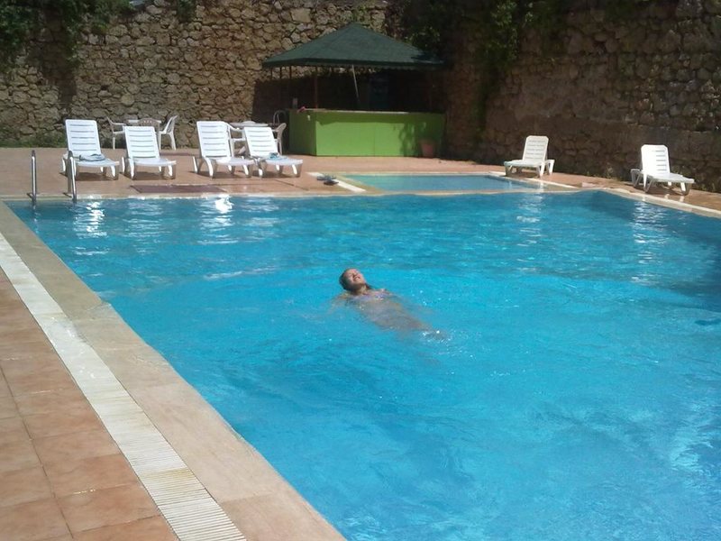 Yucesan Suite Hotel  303052