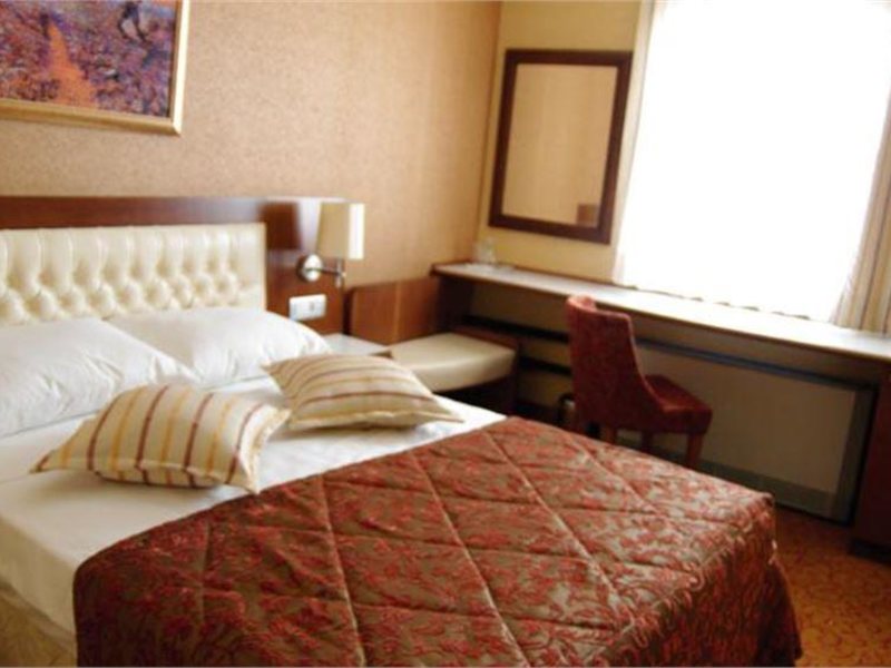 Yuksel Hotel 301576