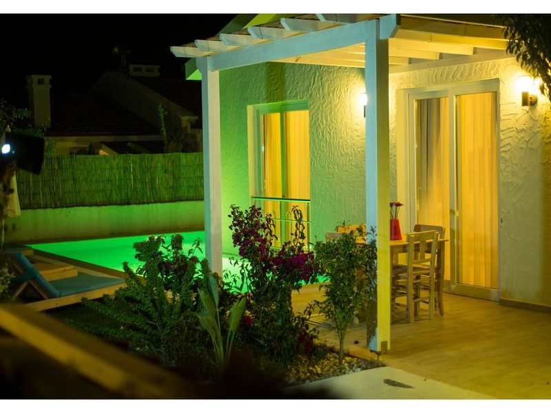 Z Exclusive Hotel and Villas  303424