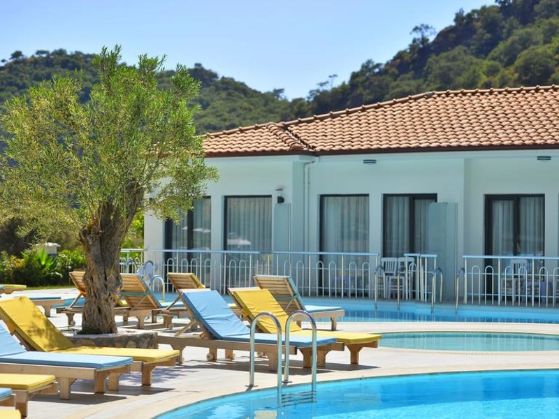 Z Exclusive Hotel and Villas  303425