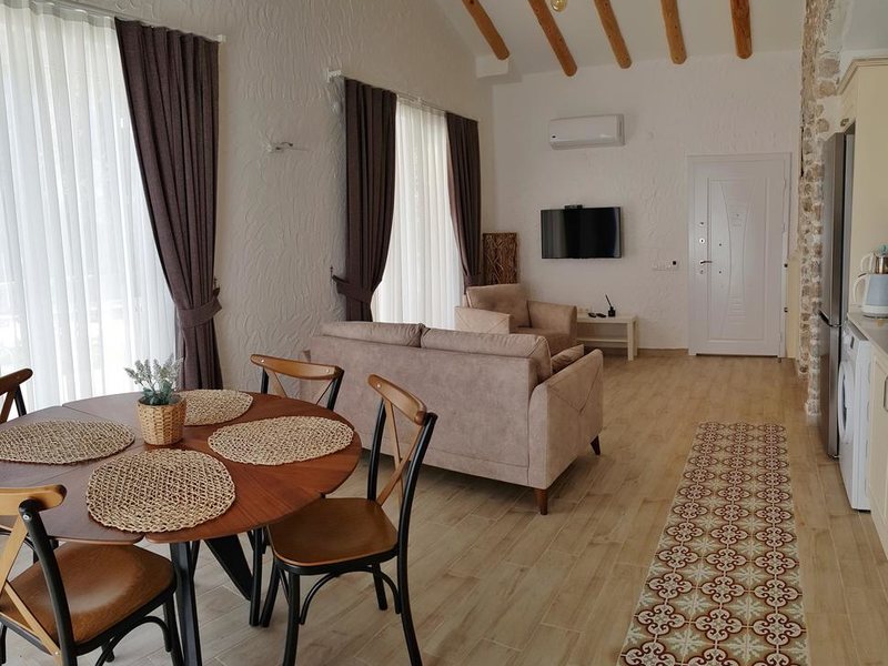 Z Exclusive Hotel and Villas  303427