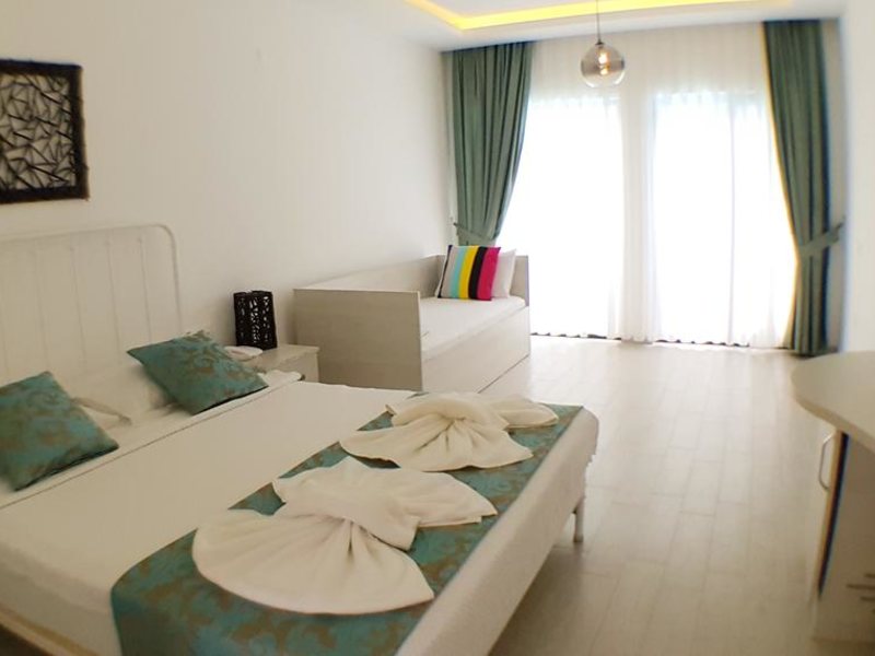 Z Exclusive Hotel and Villas  303428