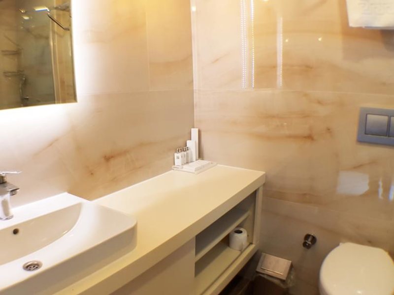 Z Exclusive Hotel and Villas  303430