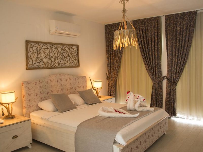 Z Exclusive Hotel and Villas  303432